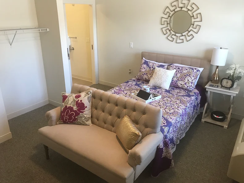 Image of White Oaks at McHenry (7)