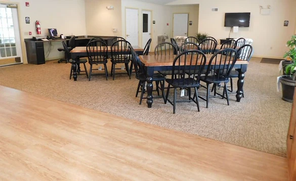 Image of Silver Spring Courtyards (3)