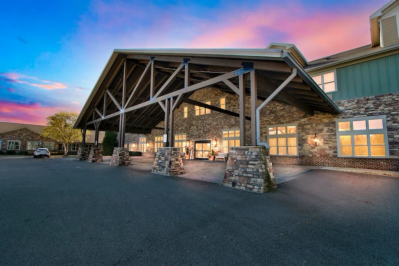 Image of The Phoenix at Lake Lanier (1)