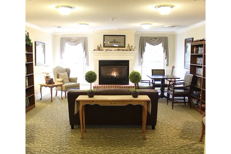 Image of Wellington Manor (6)
