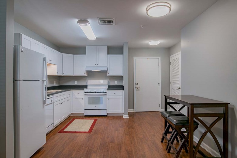 Image of Live Oak Village (7)