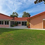 Image of Lilly's Villa (1)