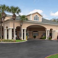 Image of Life Care Center Of Orange Park (2)