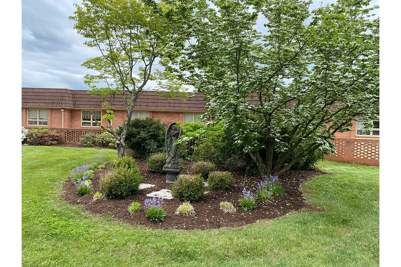 Image of Dogwood Village Of Orange County Assisted Living (2)