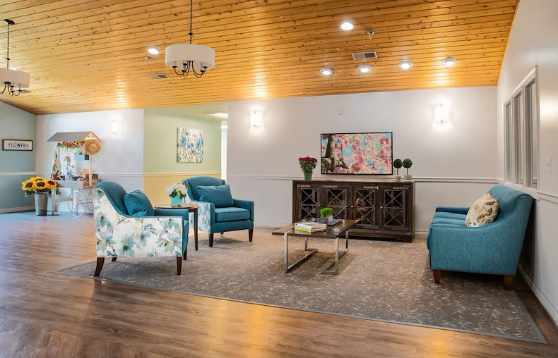 Image of The Courtyard at Sterling Heights (6)