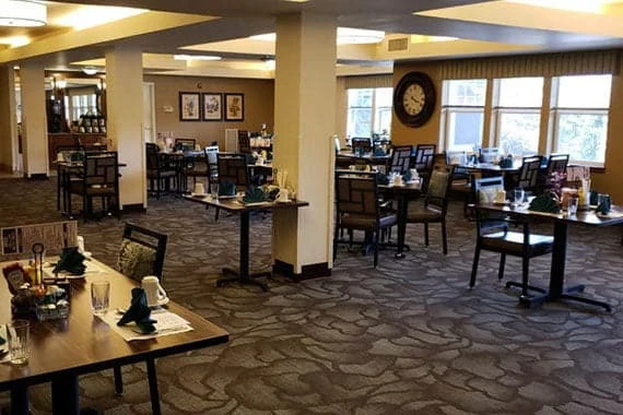 Image of Oak Park Senior Living by Cogir (3)