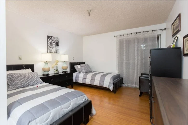 Image of Glen Park at Valley Village (2)