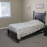 Image of Ashley Manor - Harmony (3)