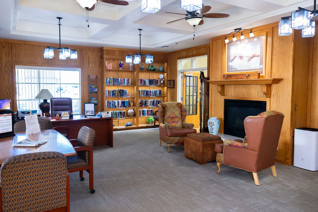Library at Fellowship Square Mesa