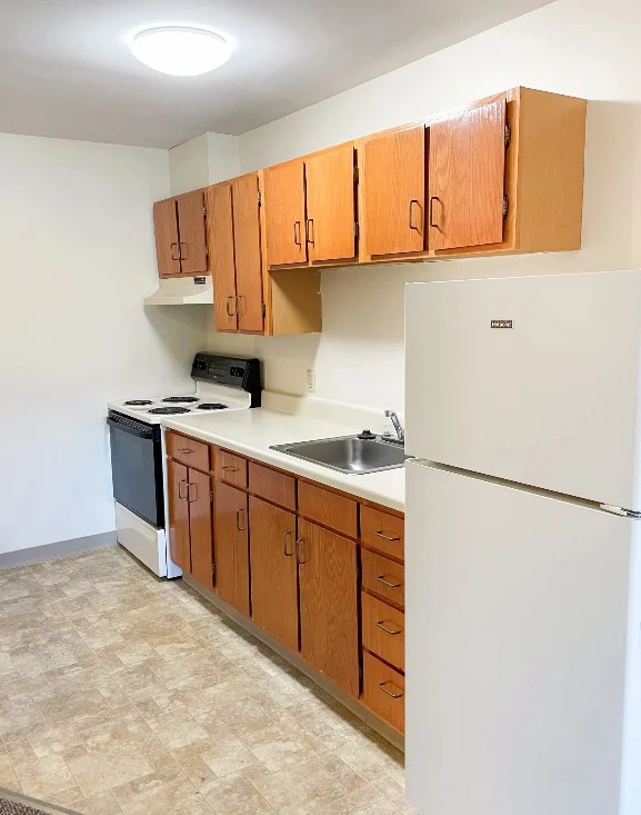 Image of Pequoig House (3)