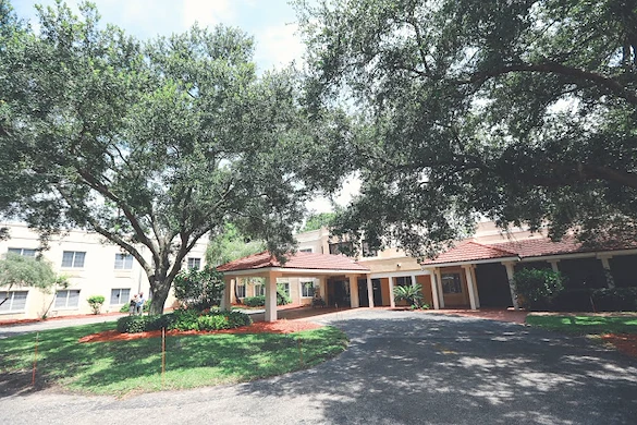 Image of Best Care Senior Living at Winter Haven (1)