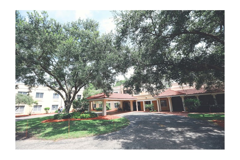 Image of Best Care Senior Living at Winter Haven (1)