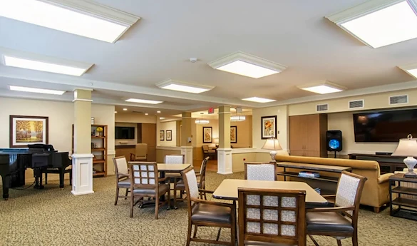 Emerald Place Senior Memory Care in Glenview, IL dining room