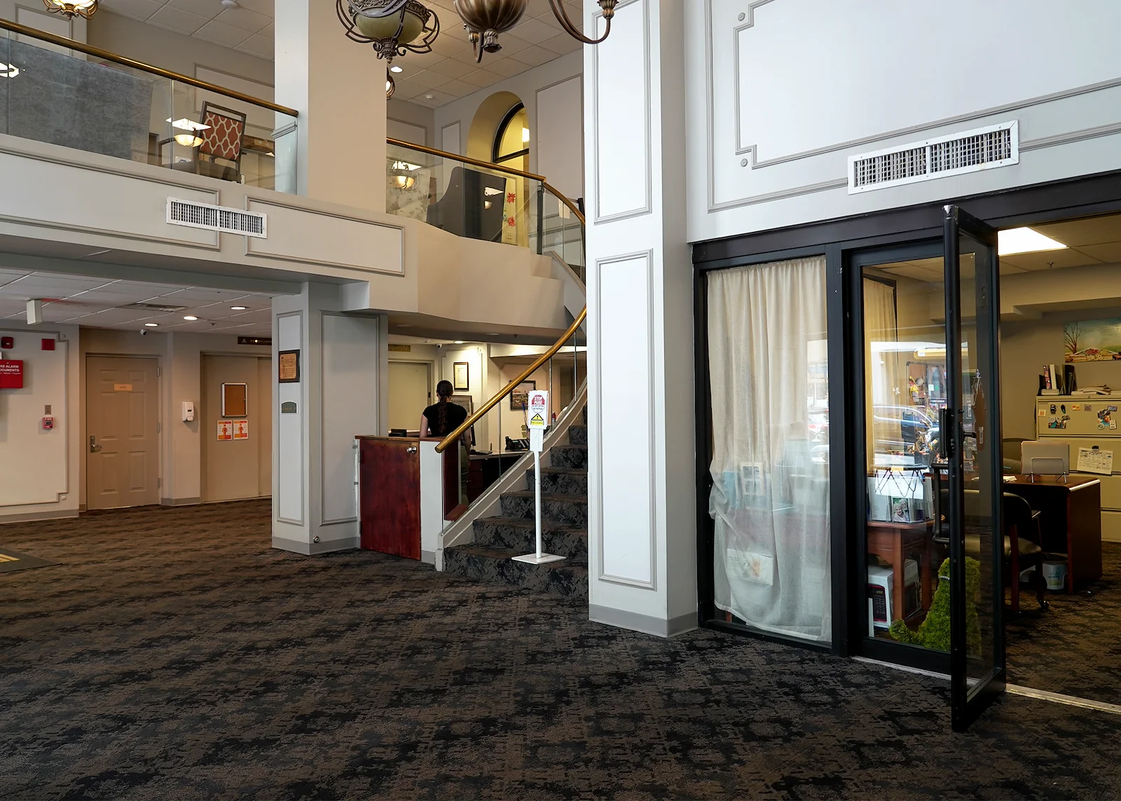 Image of Amber Court of Elizabeth (7)