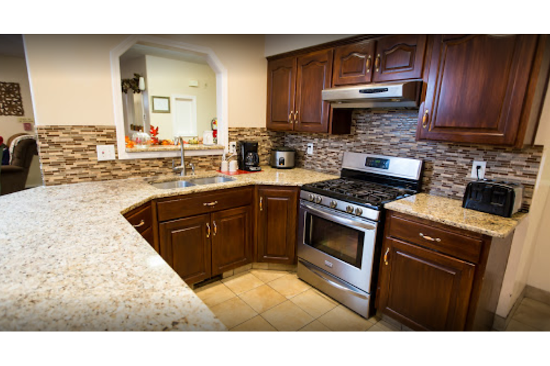 Image of Lily and Syringa Assisted Living (2)