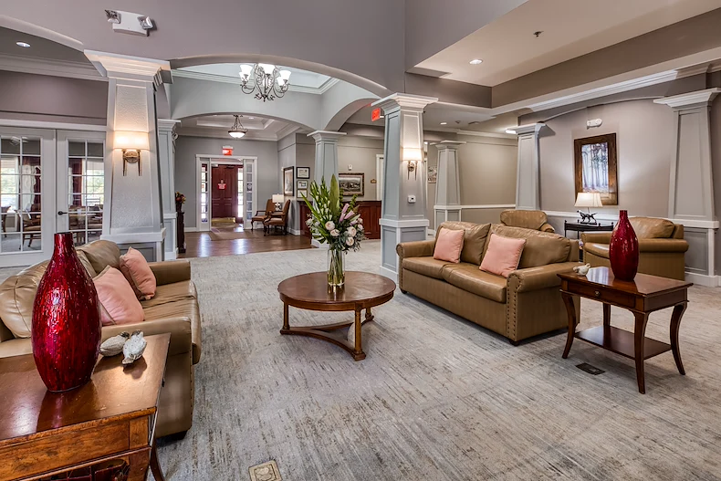 Image of River Oaks (4)