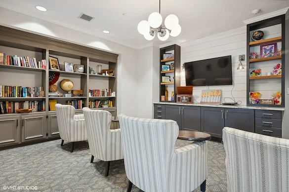 Image of The Phoenix at Johnson Ferry (5)