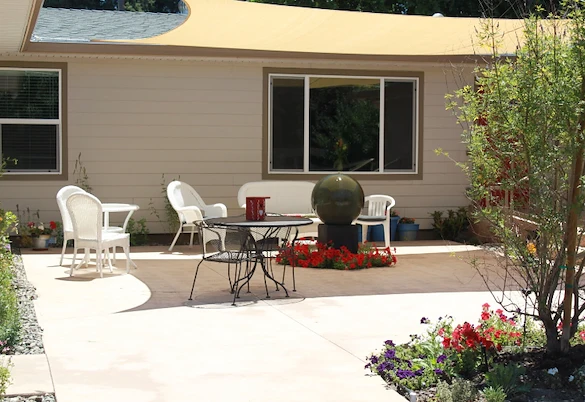 Image of Redwood Retreat (4)