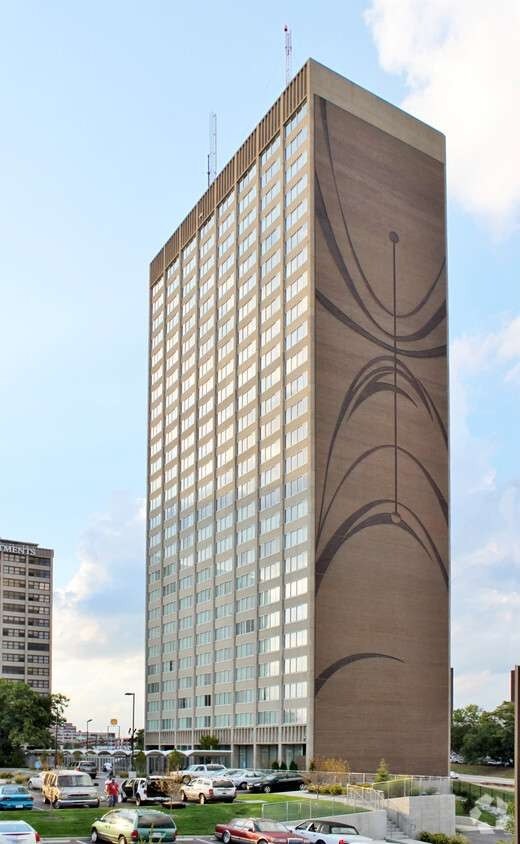 Image of Council Tower Apartments (1)