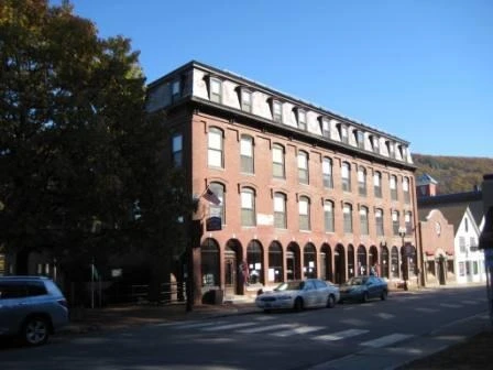 Image of Canal House (1)