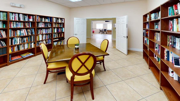 Image of The Goldton at St. Petersburg (7)