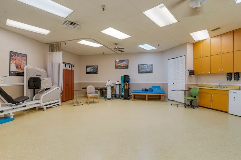 Image of Mattoon Rehabilitation & Health Care Center (5)