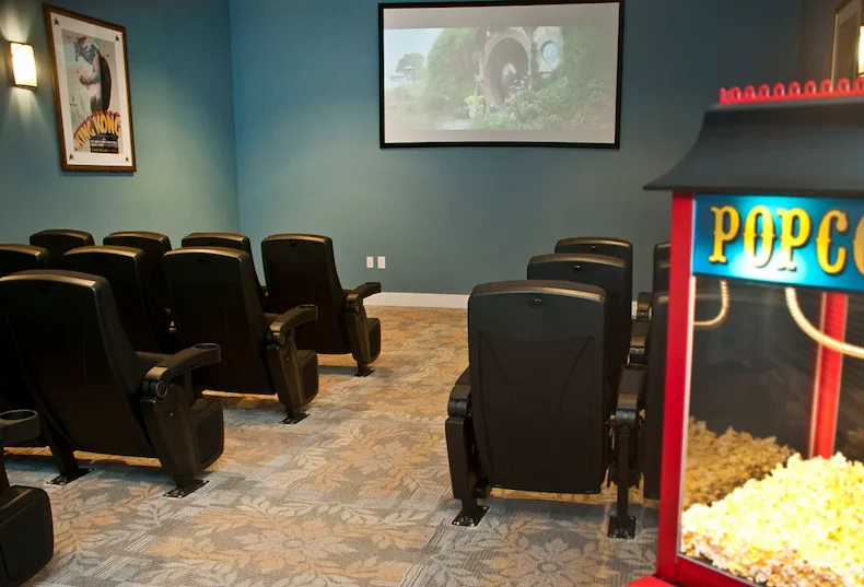 Image of Belle at Bay Colony (9)