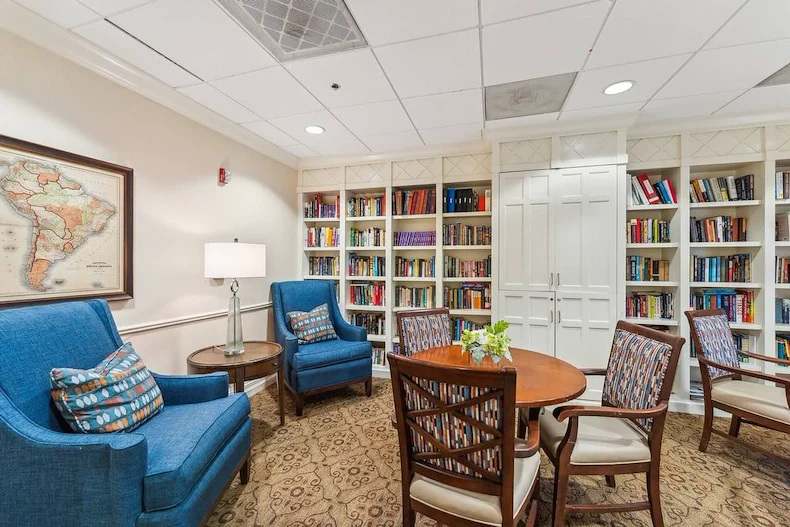 Image of Brighton Gardens of Raleigh (6)