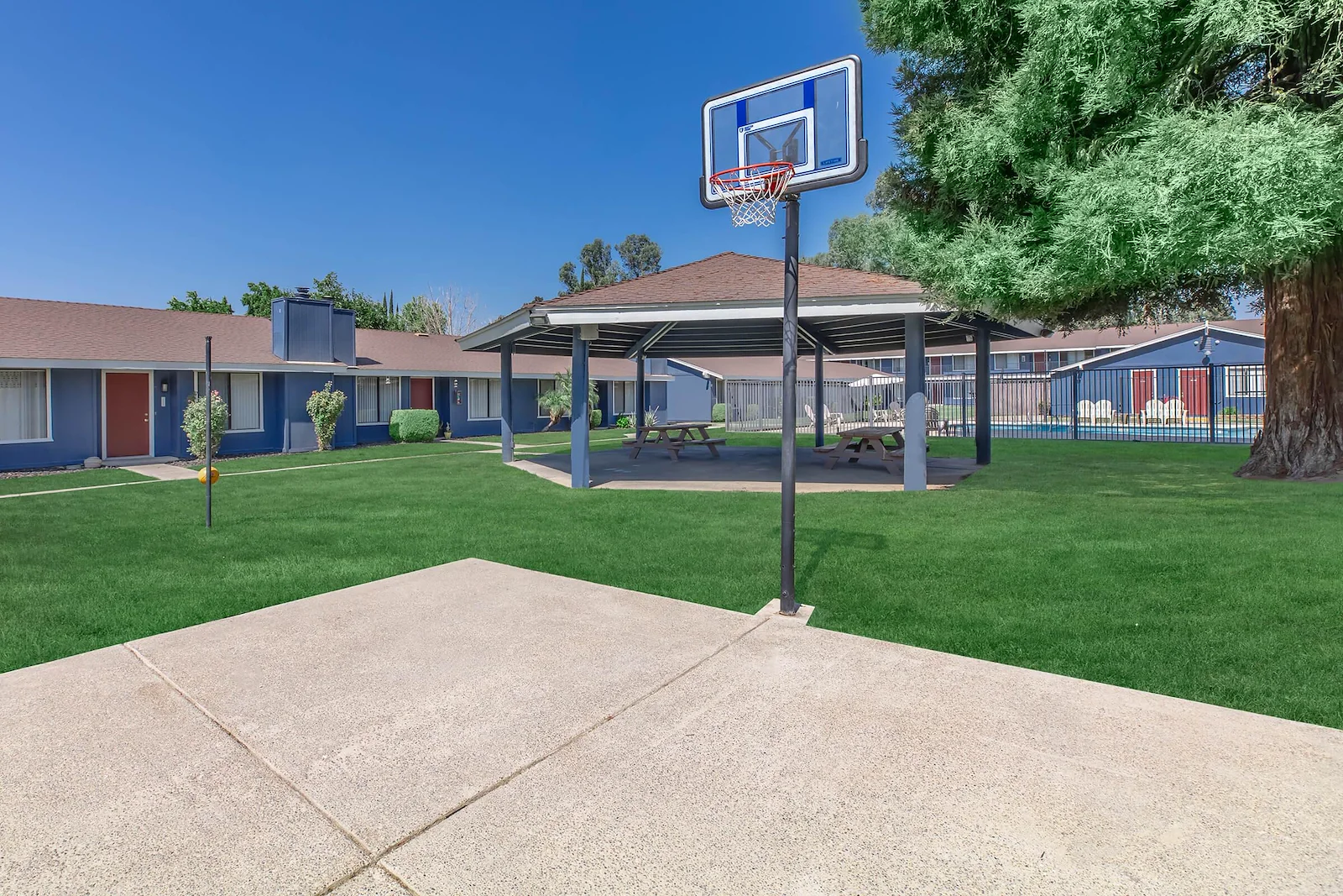 Image of Lincoln Gardens (5)