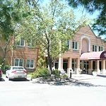 Allendale Senior Living, senior living community offering assisted living, memory care, and respite care in Allendale, NJ, front entrance