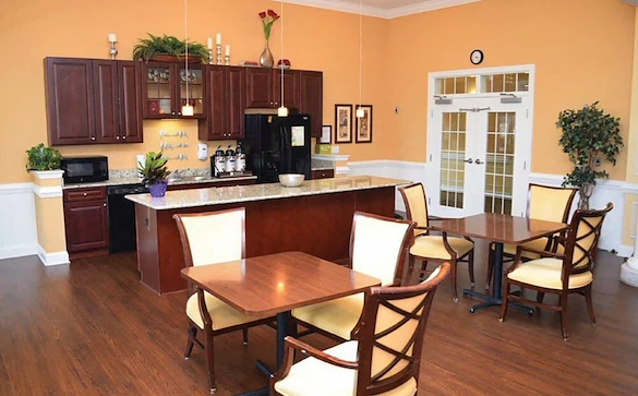 Image of Spring Arbor of Leesburg (4)