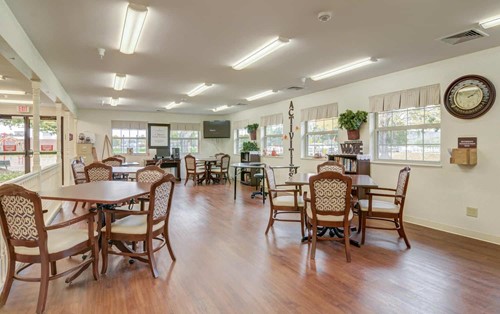 Image of Belmont Healthcare Center (3)