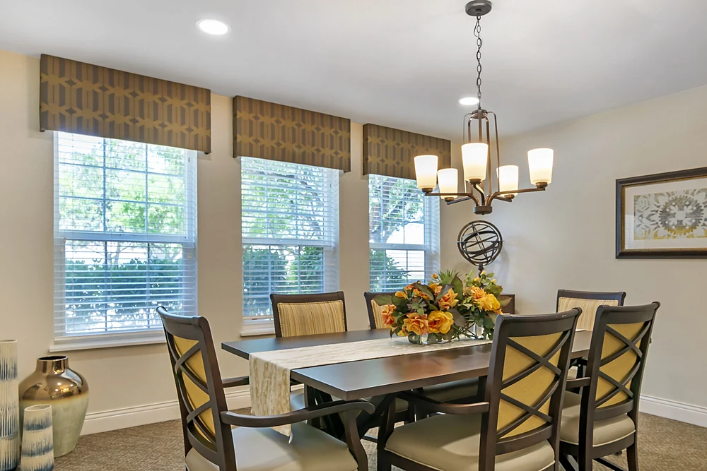 Image of Pine Oaks Senior Living (4)