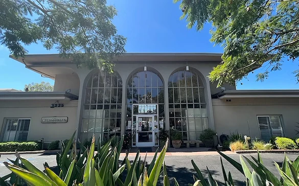 Image of The Californian (2)