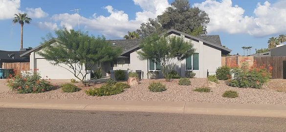 Image of Hummingbird Haven (1)