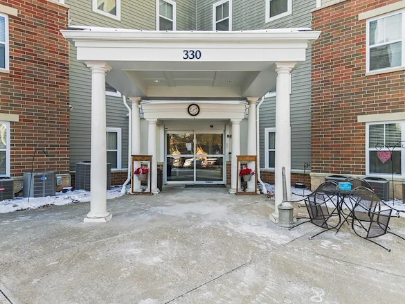 Image of Gateway Senior (2)