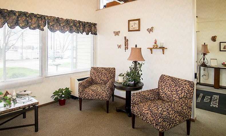 Image of Westside Plaza (5)