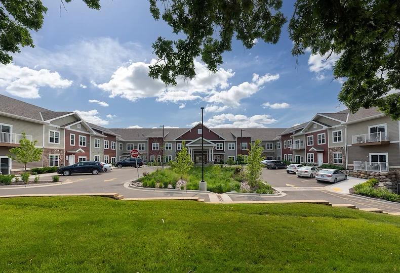 Image of Oakmont Senior Community (2)