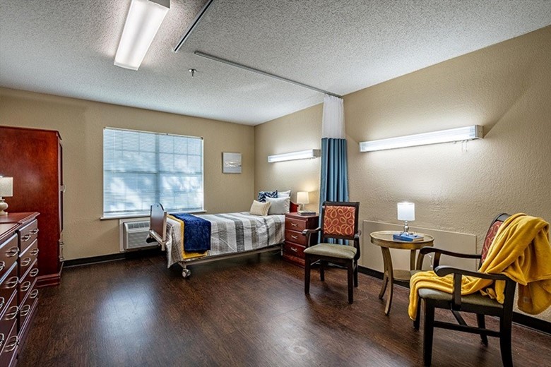 Image of Reunion Plaza Healthcare & Rehabilitation (7)