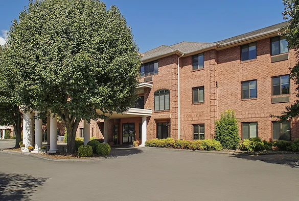 Image of Holiday Forsyth Court (1)