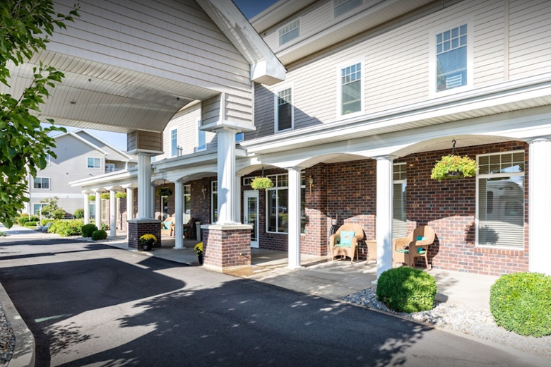 Image of Broadway Court Estates (2)