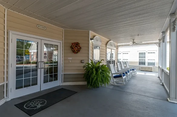 Image of Oaks at Maple Ridge (2)