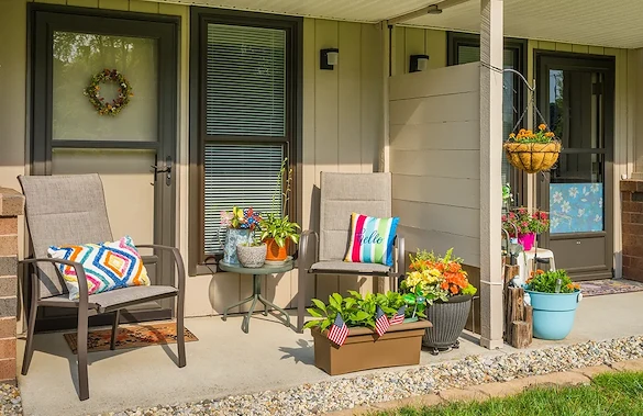 Image of Luther Crest (4)