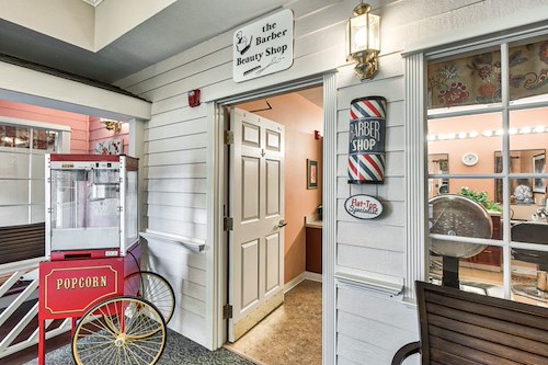 Image of Juniper Village at Louisville (3)