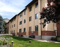 Image of Golden Links Manor (1)