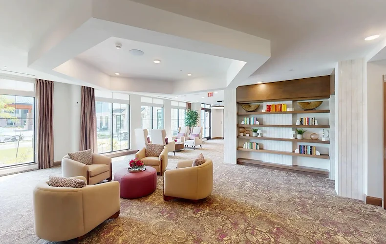 CopperWood at Prairie Trail senior living community offering assisted living and memory care in Ankeny, IA, cozy sitting space