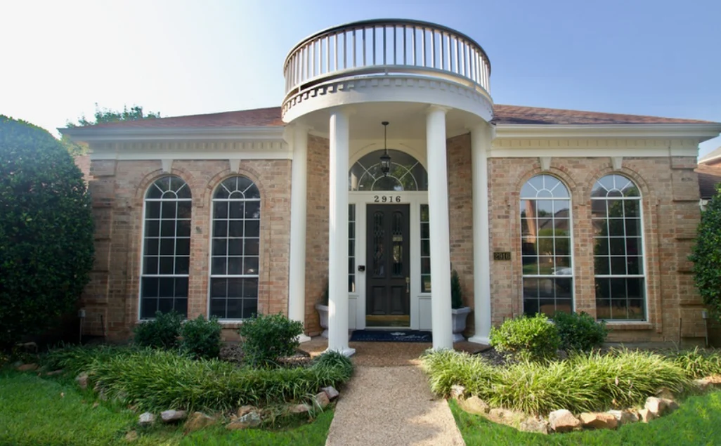 Image of Silver Leaf Chalfont (1)