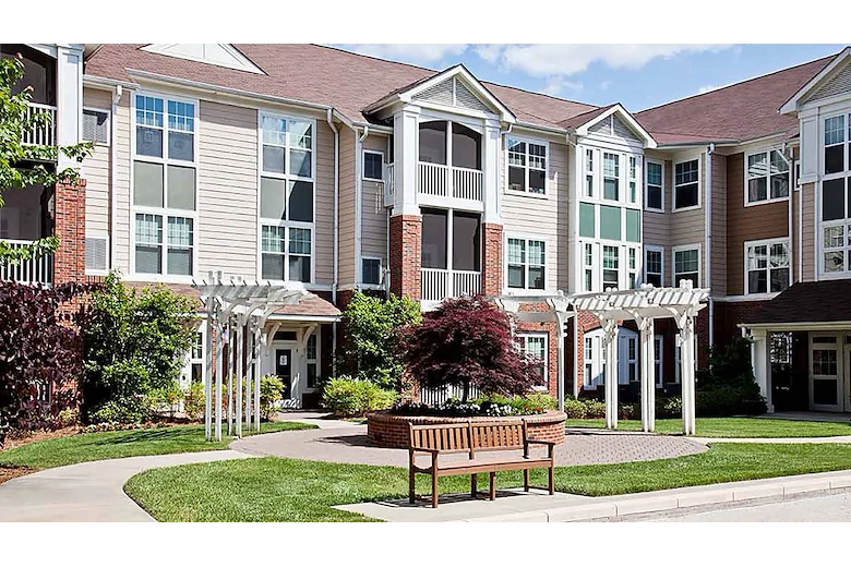 Image of Atria Oakridge (1)