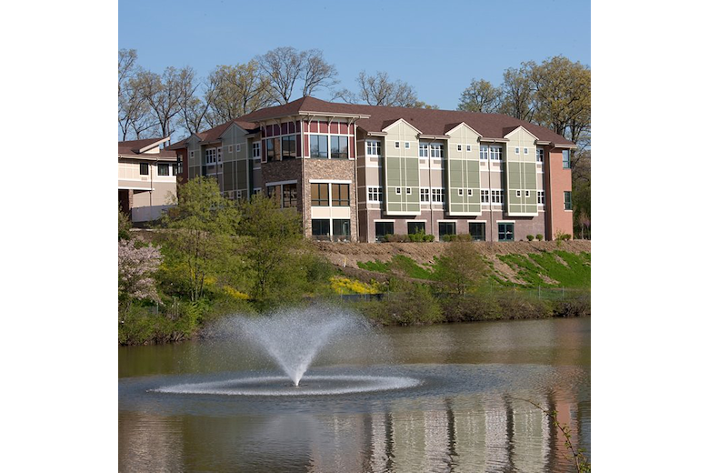 Image of Sherwood Oaks (1)