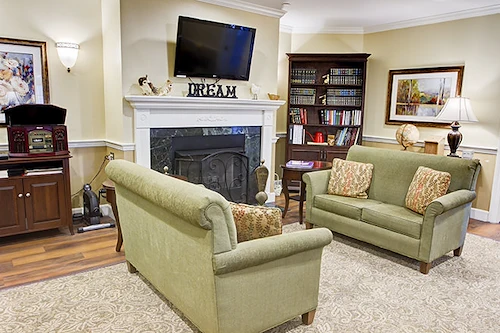 Image of Brookdale Oakwood (3)